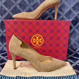 Tori Burch ELIZABETH 85mm pump, royal suede, color “light fumo”. Size 8.5